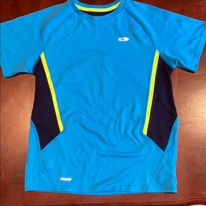 Boys athletic shirt- duo dry technology size 12-14